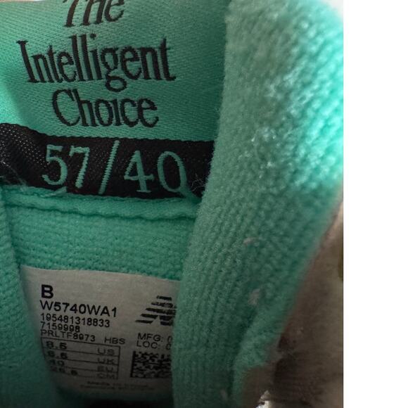 New Balance Womens 57/40 Sneakers Sea Salt Summer Jade Retro Running W5740WA1 - Picture 9 of 11